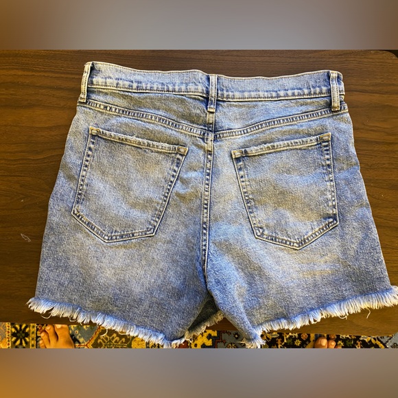 Jean shorts from Banana Republic - Picture 2 of 3